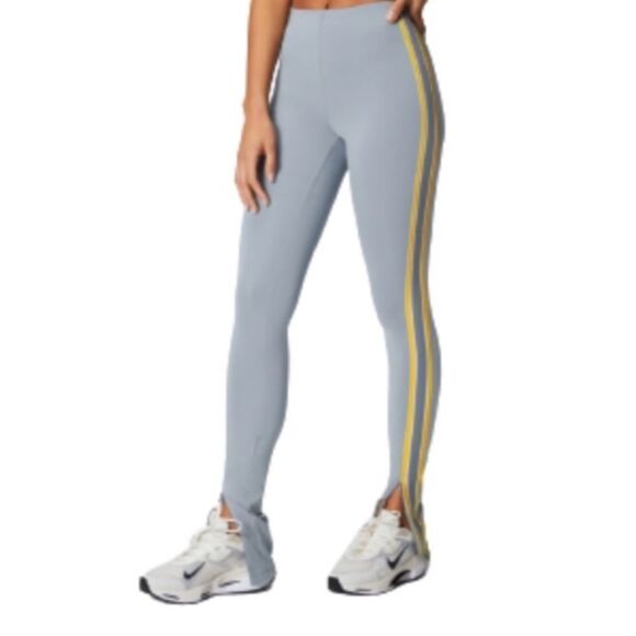 Fabletics Twisted Stripe Motion365 + Pull On Pant Gray/Yellow NEW - Picture 1 of 13